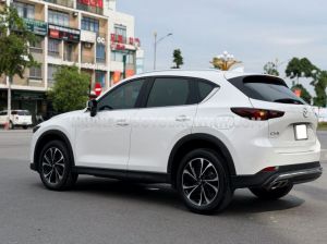 Xe Mazda CX5 Premium 2.0 AT 2024