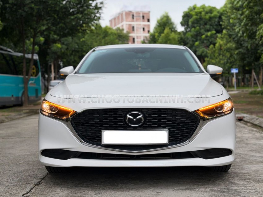 Mazda 3 1.5L Deluxe 2025